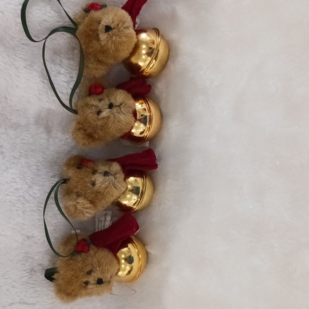 All 4 Christmas ornaments